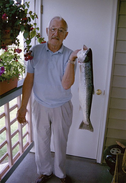 Dad_and_Steelhead.jpg