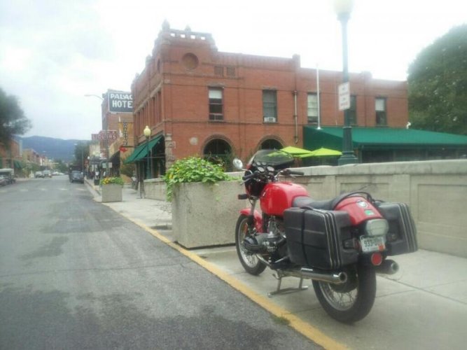 r100s-in-salida.jpg