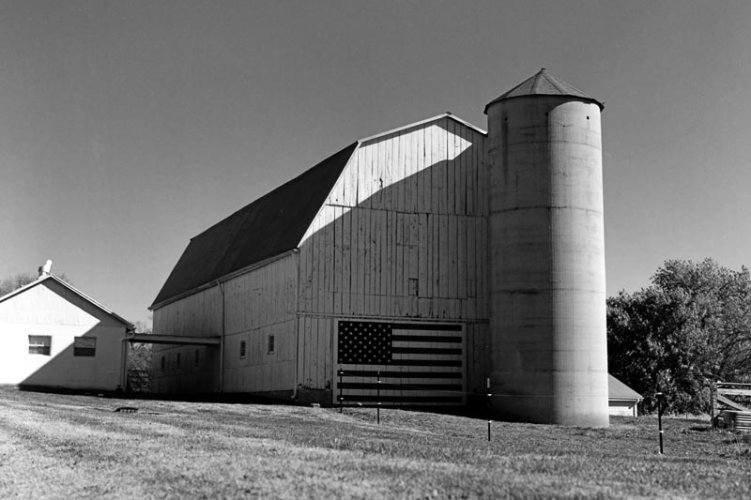 old barn with flag.jpg