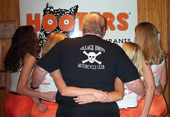 Hooters Columbia VI.jpg