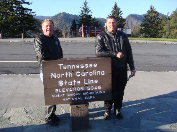 Les & Tom @ Newfound Gap.jpg