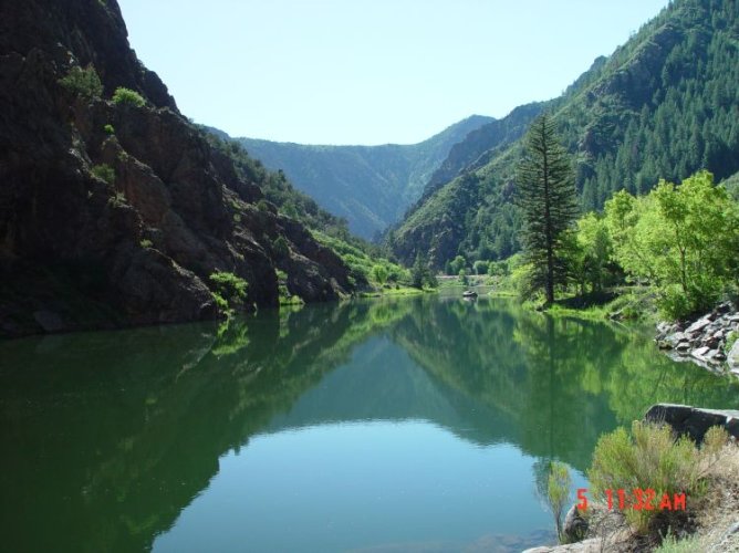 Crystal Reservoir in Black Canyon NF#2.jpg