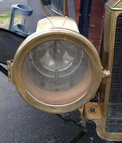 old headlight.jpg