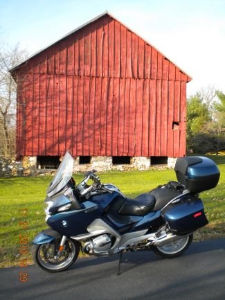 09RT1200 and Red Barn in Pike Creek De..jpg