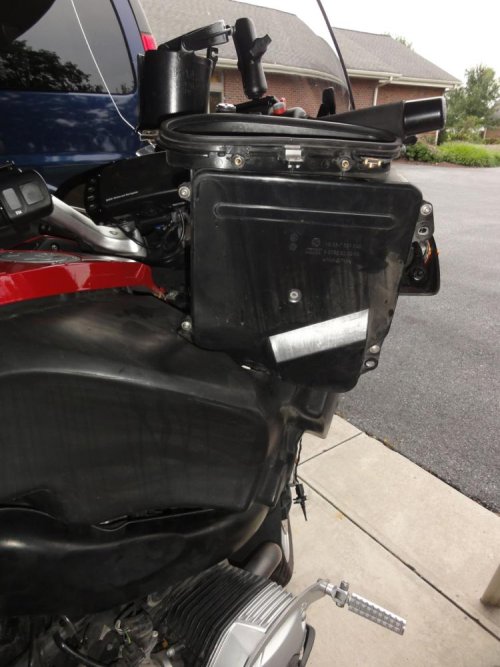 BMWRadioInstall.jpg