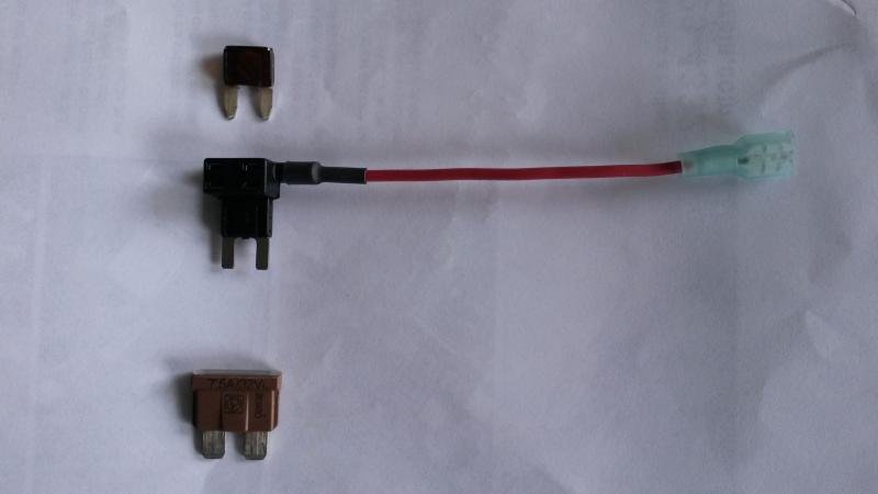 Corbin Pigtail with Small Fuse Holder and Larger Size Needed.jpg
