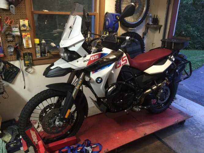 f800gs.jpg f800gs.jpg
