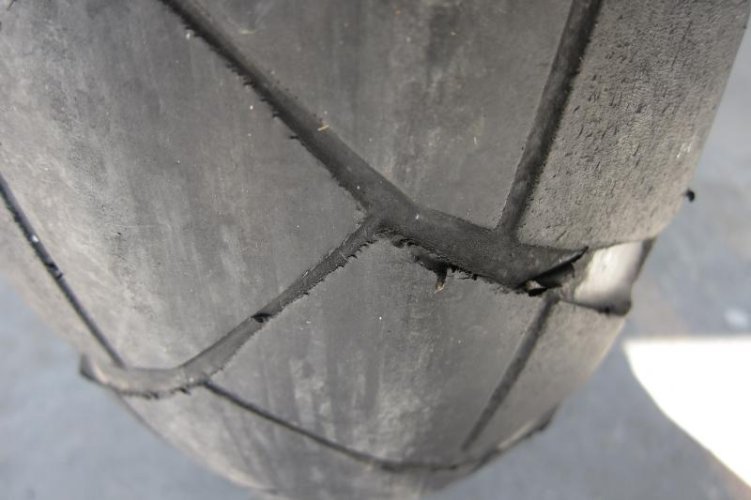 2016 Tour - Worn Tire - 1.jpg