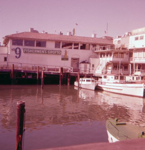 11 Fishermans Grotto Restaurant San Francisco CA Aug 1961 LR.jpg