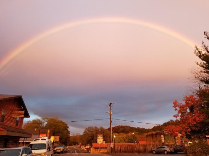 Jasper Rainbow (2).jpg