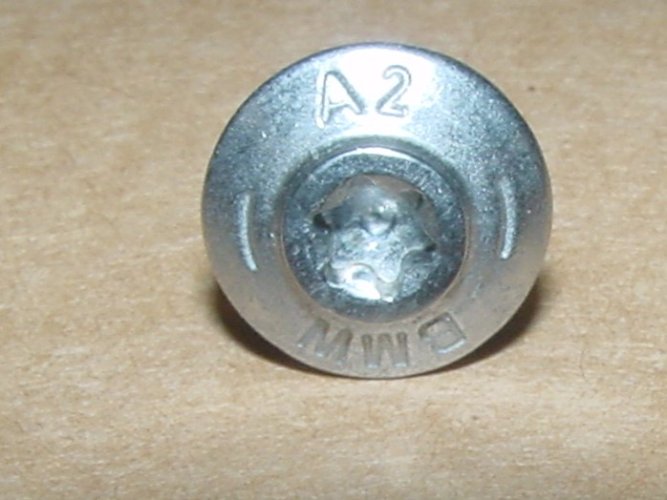 bmw_t25-fastener1.jpg bmw_t25-fastener1.jpg