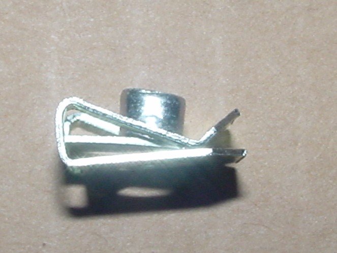 bmw_u-clip.jpg bmw_u-clip.jpg