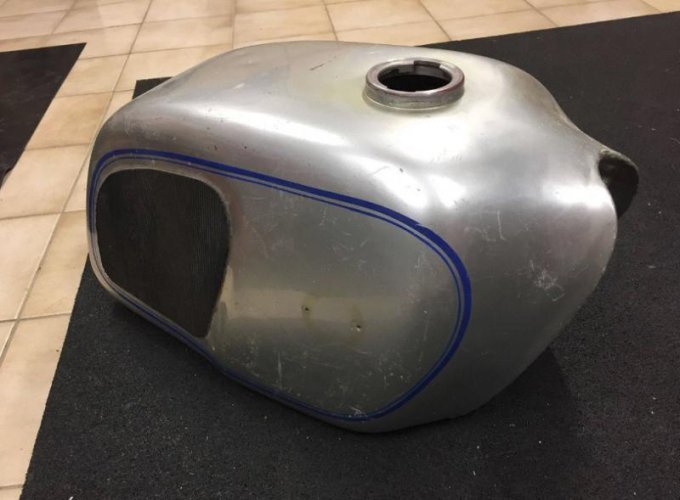 proto slash 5 tank.jpg proto slash 5 tank.jpg