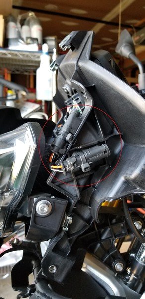 BMW 310 GS Switched Outlets.jpg