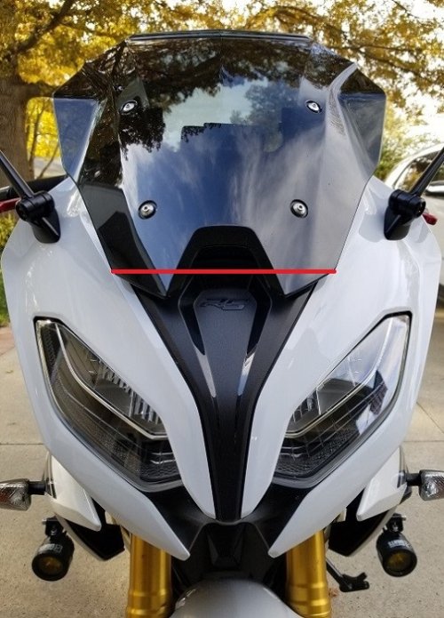 R1200RS tinted shield red line.jpg