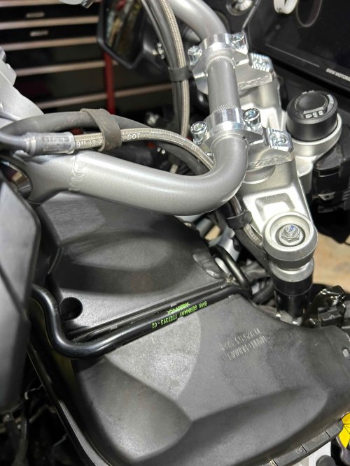Right hose full right lock.jpeg
