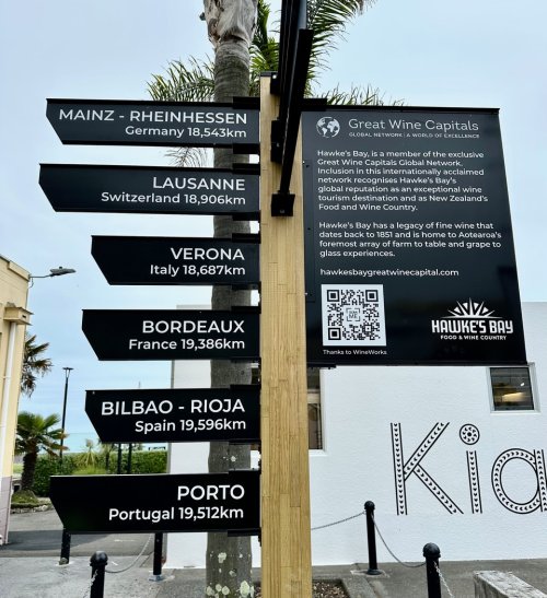 Wine-Signs-Napier_NZ.jpeg