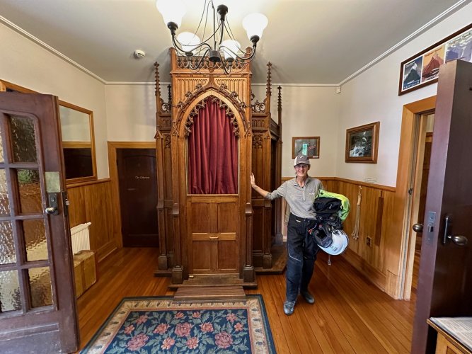 Te-Anua-Lodge-reception.jpeg