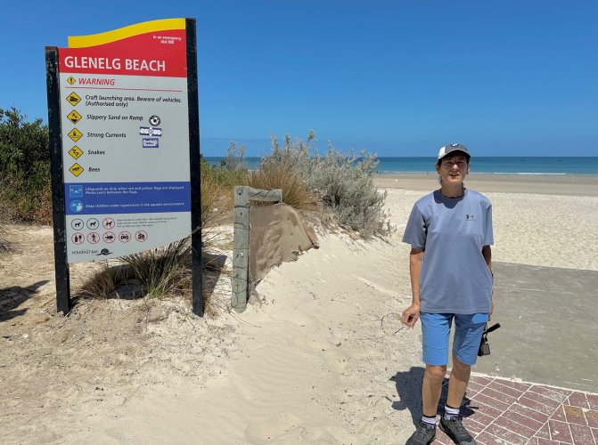 Glenelg_Beach_SA.jpeg