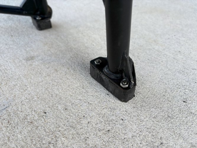 NEWFEET.jpg