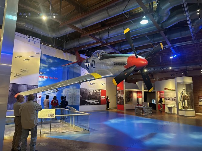 Tuskegee-P-51.jpeg
