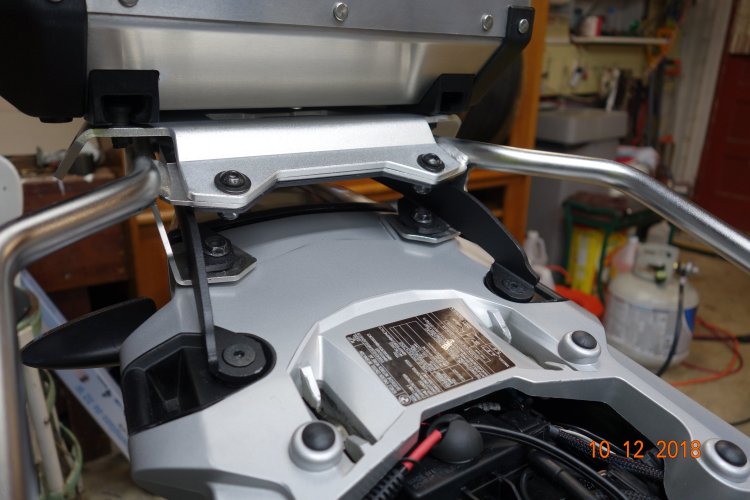 gsa+givi+rack[1].JPG