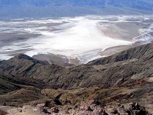 IMG_1732 Badwater Salt Pan from Dantes Peak-1.jpg