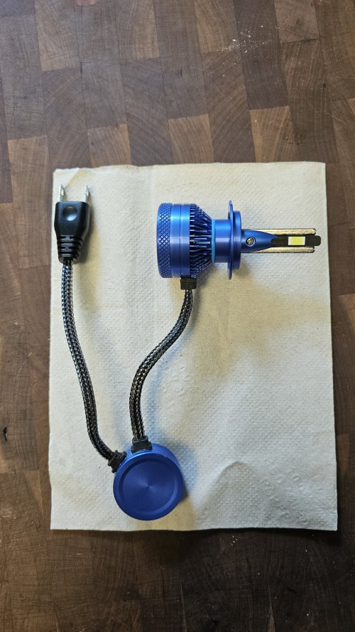 LED Headlight Shunt Resistor Warmth Experiment